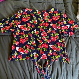 Front tie floral shirt